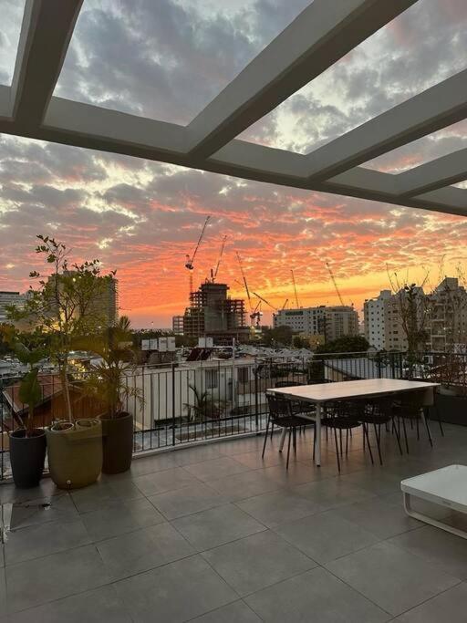 Hakerem New Luxury 3 Rooms Apartments And 2 Rooms Penthaus Tel-Aviv Extérieur photo