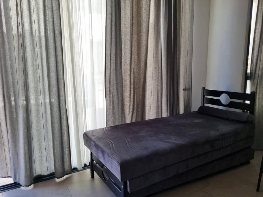 Hakerem New Luxury 3 Rooms Apartments And 2 Rooms Penthaus Tel-Aviv Extérieur photo